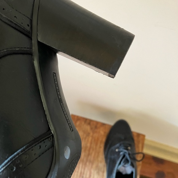 Tommy Hilfiger Black Lace Up Heels - Picture 9 of 9